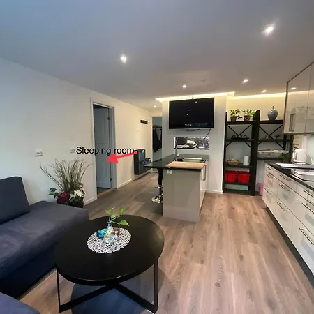 Holmenkollen Forest House Free Parking